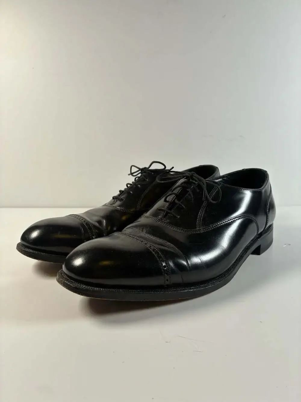 Florsheim Lexington Perfed Tip Cap Toe Oxford Dress Shoes in Black Size 11.5